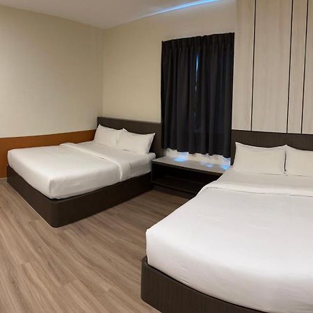 T Square Hotel Ипох Екстериор снимка