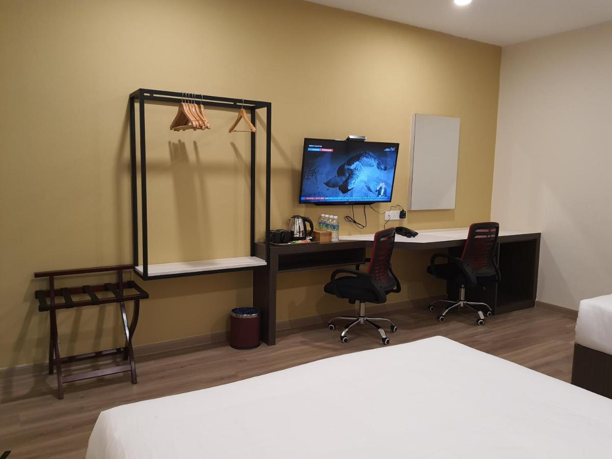T Square Hotel Ипох Екстериор снимка